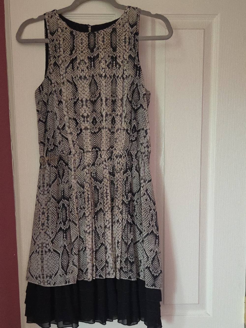 Jessica Simpson Black & White Dress with Subtle Pattern